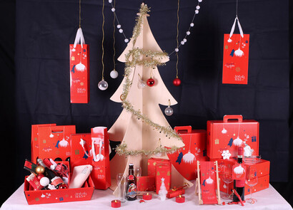 Get ready for the festive season with our Sofia range: your free Christmas tree!