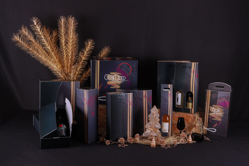 Product image Santino cardboard case black/gold magnum - FSC 7
