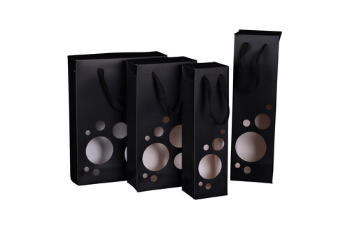 Product image Boxbag paper coated black magnum window, 250gr, handles black ribbon
